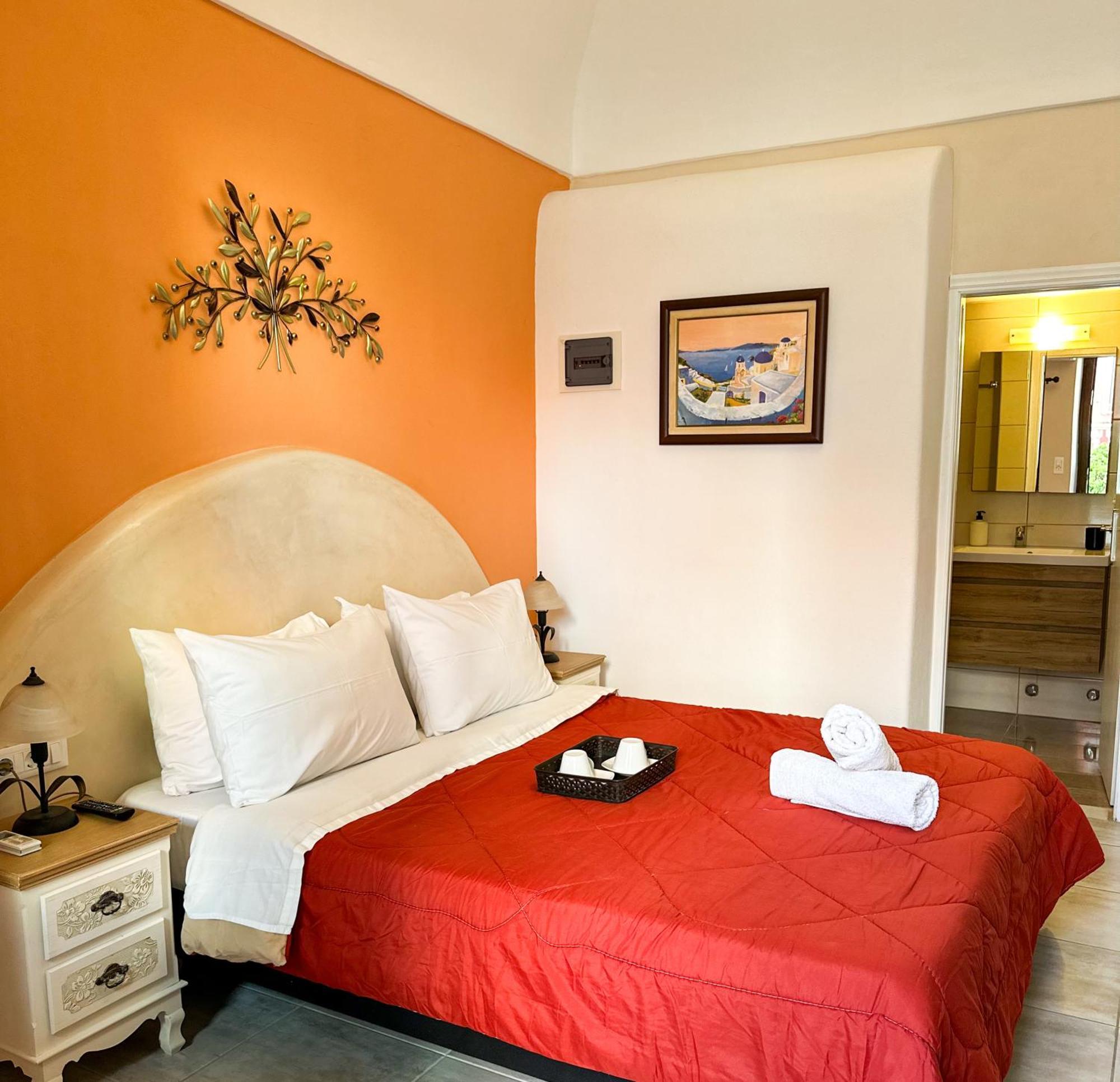 Pansion Zaharoula Hotel Firá Buitenkant foto