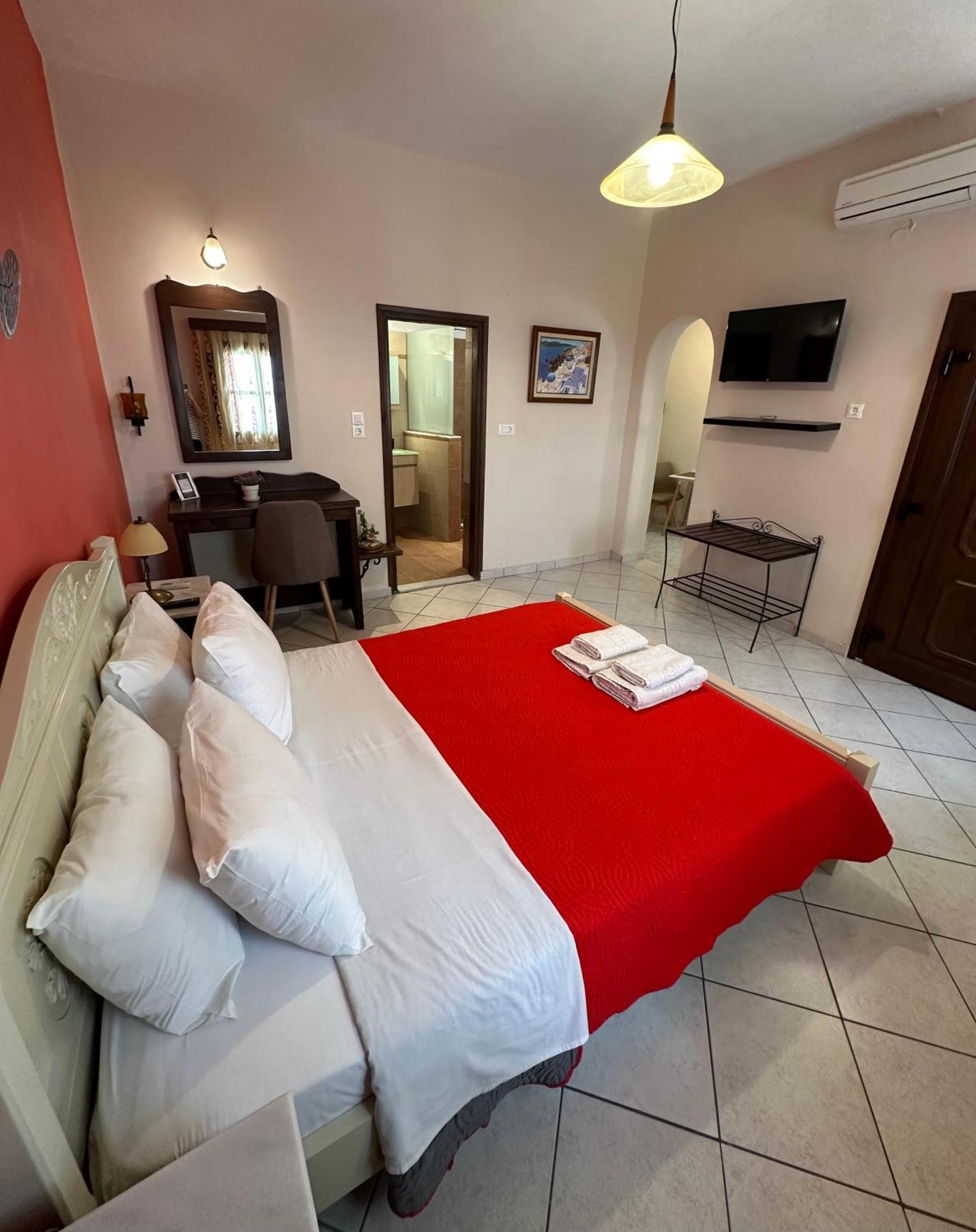 Pansion Zaharoula Hotel Firá Buitenkant foto